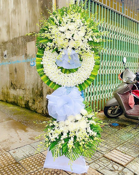 Hoa Tang Lễ - V1122