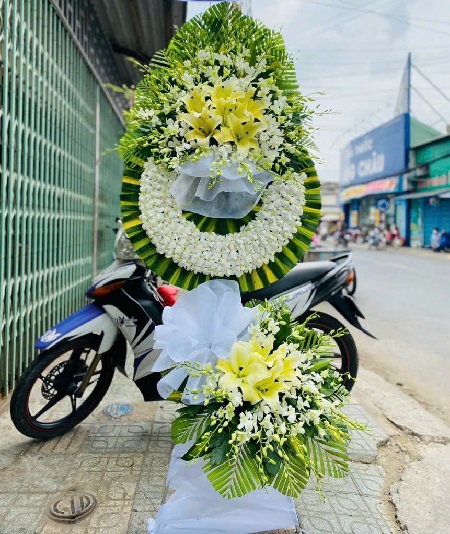 Hoa Tang Lễ - V1129