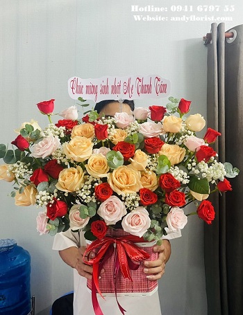ADF1478 - Lẵng Hoa Hồng Mix Màu