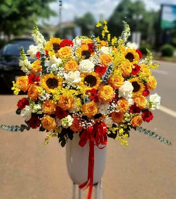 Dịch vụ hoa andy giá rẻ ở Hẻm 14/6 Hoàng Dư Khương, Quận 10