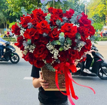 Freeship hoa đẹp rẻ Hẻm 163/25 Tô Hiến Thành, Quận 10