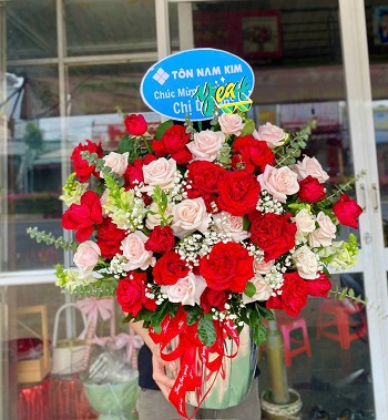 Tiệm hoa andyflorist ship Hẻm 157 Dương Bá Trạc, Quận 8